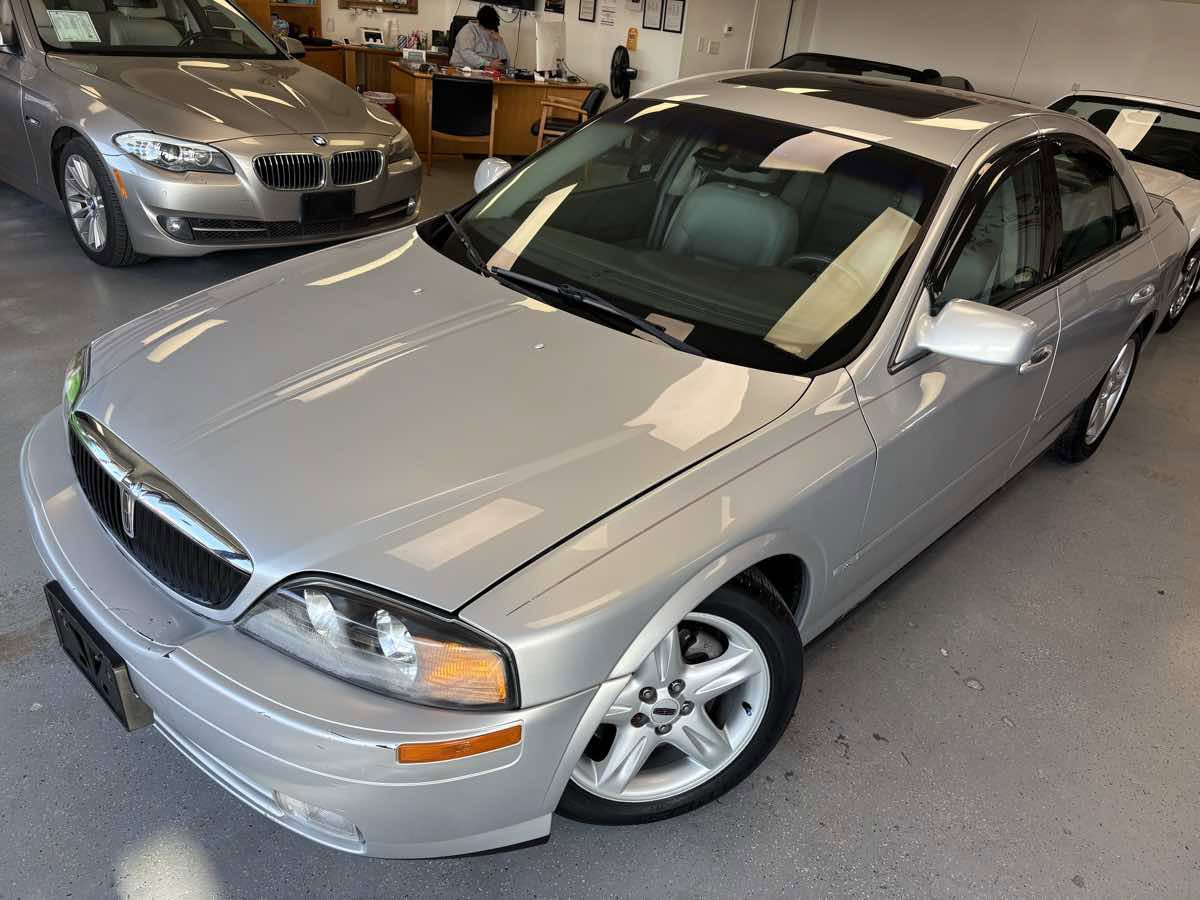 Used 2000 Lincoln LS image 6