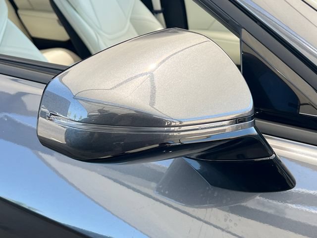 New 2026 Lexus ES 500e AWD/4WD image 17