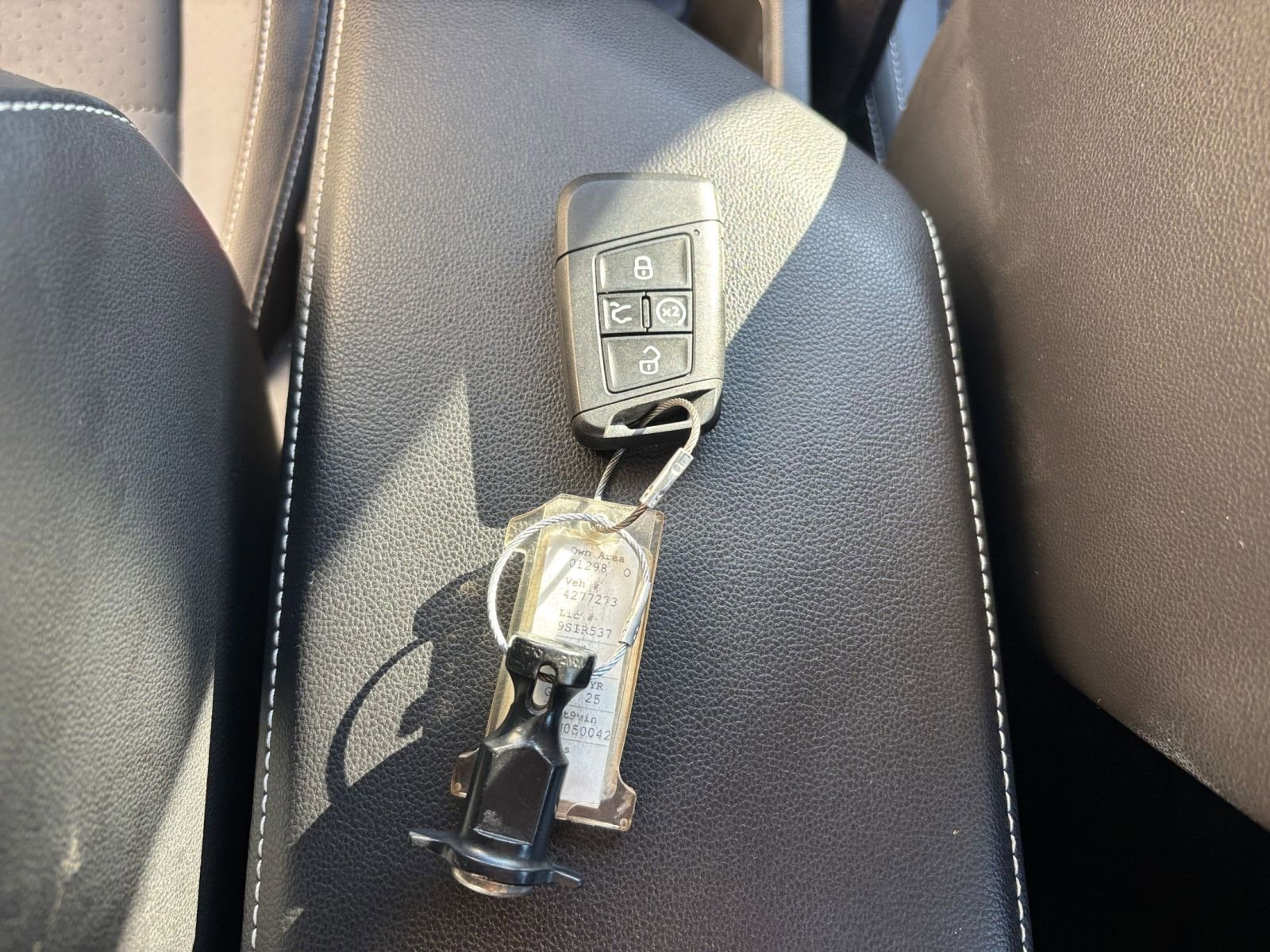 Used 2025 Volkswagen Jetta SE image 22