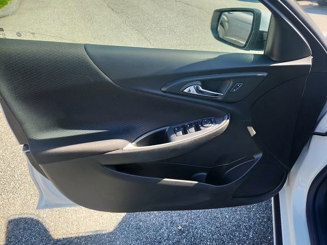 Used 2023 Chevrolet Malibu LT FWD image 12