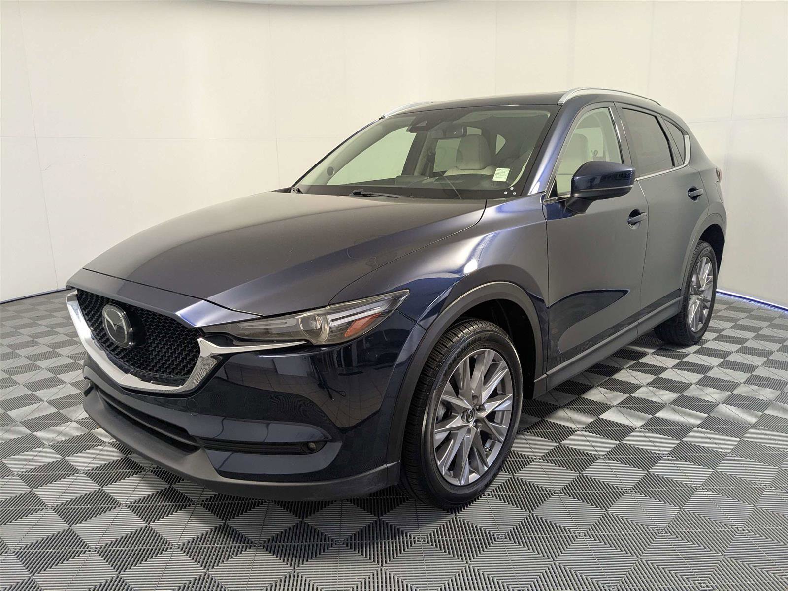 Used 2019 MAZDA CX-5 Grand Touring w/ GT Premium Package video 2