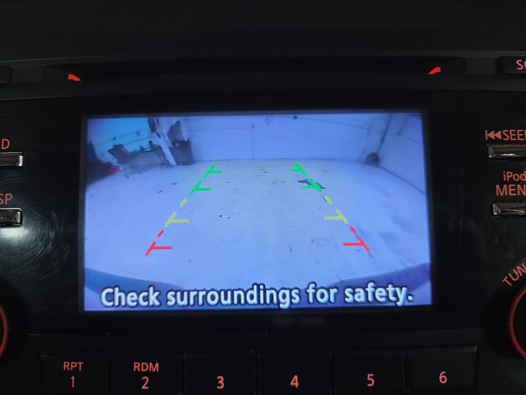 Used 2018 Nissan Titan S image 19