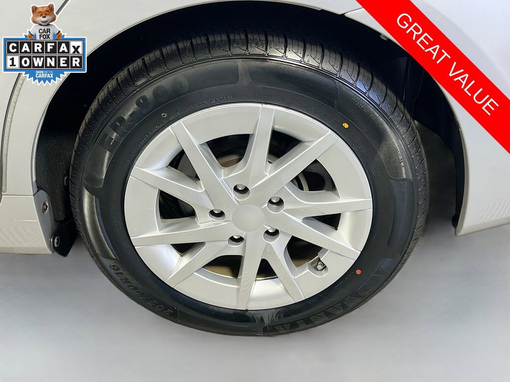 Used 2013 Toyota Prius V Two FWD image 28