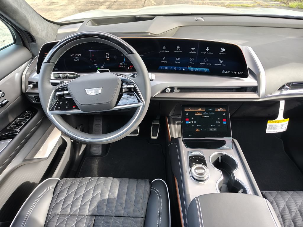 New 2027 Cadillac Vistiq Premium Luxury AWD/4WD image 45