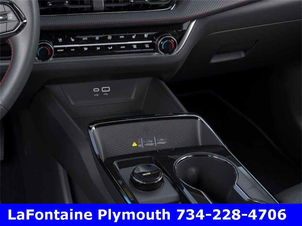 New 2025 Chevrolet Equinox RS w/ Convenience Package III image 23