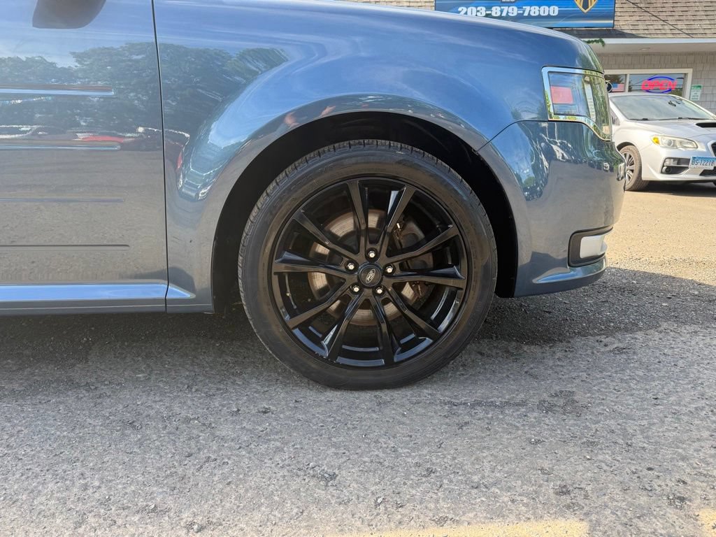 Used 2019 Ford Flex SEL w/ Equipment Group 202A AWD/4WD image 12
