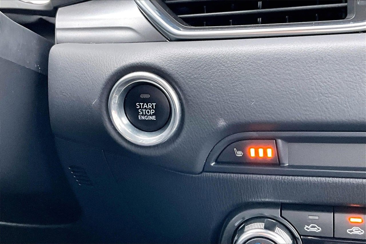 Used 2018 MAZDA CX-5 Touring image 25