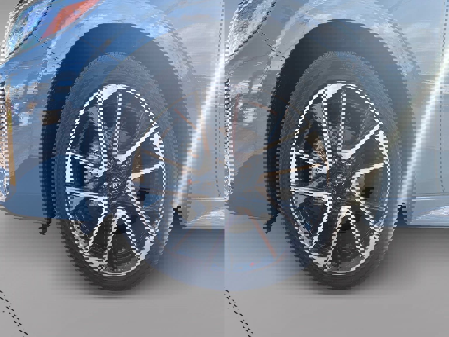 Used 2024 Nissan Sentra SR image 9