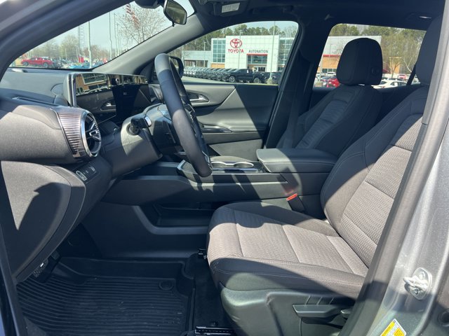 Used 2025 Chevrolet Equinox LT image 10
