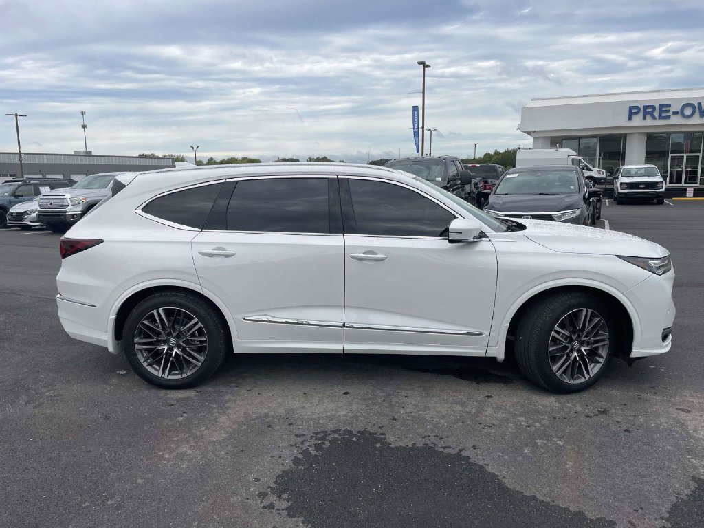 Used 2026 Acura MDX w/ Advance Package AWD/4WD image 2