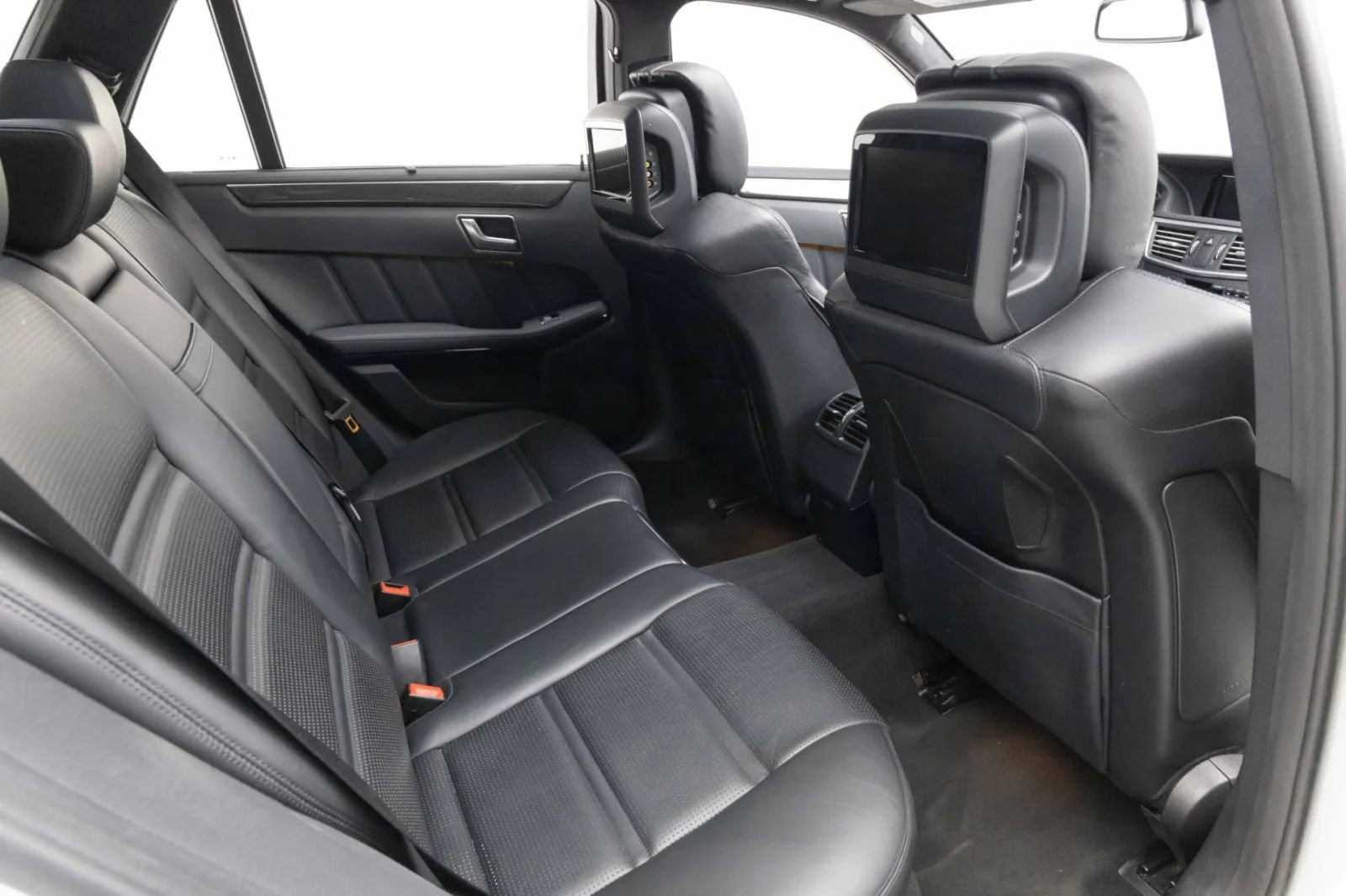 Used 2012 Mercedes-Benz E 63 AMG Wagon image 35