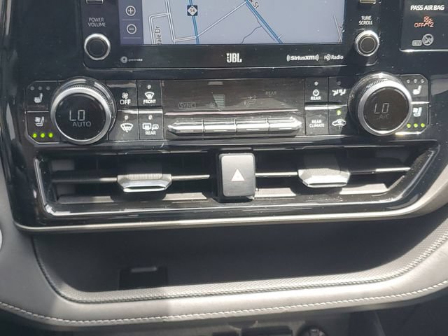 Used 2020 Toyota Highlander Limited AWD/4WD image 29
