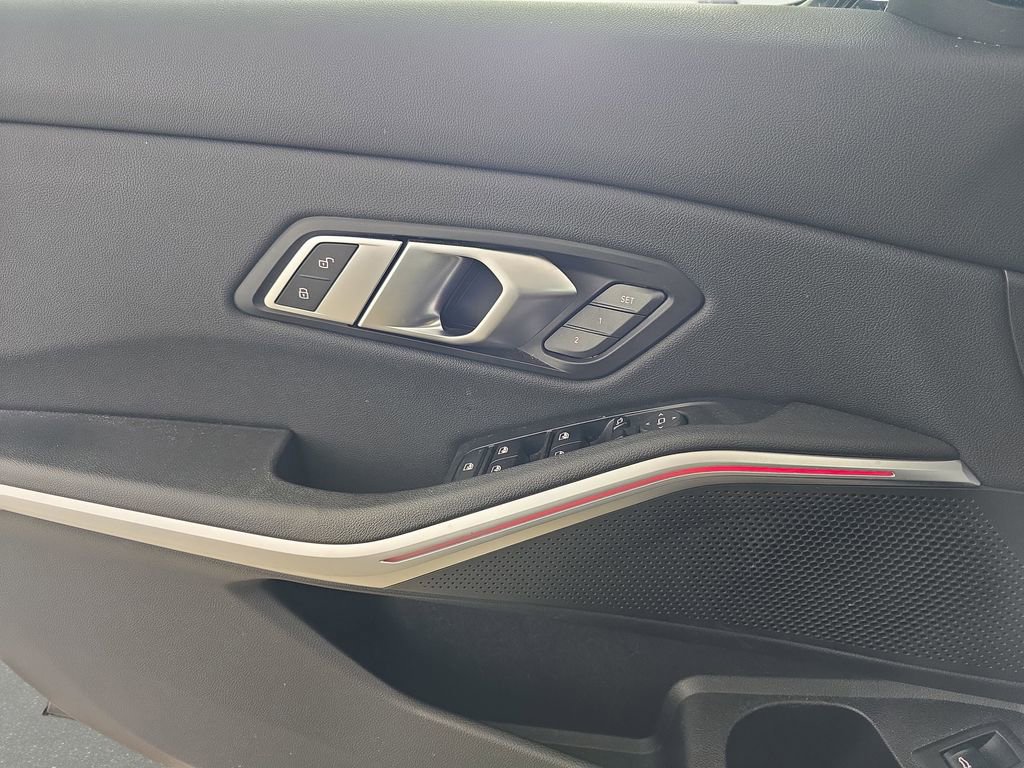Used 2021 BMW M340i xDrive AWD/4WD image 30