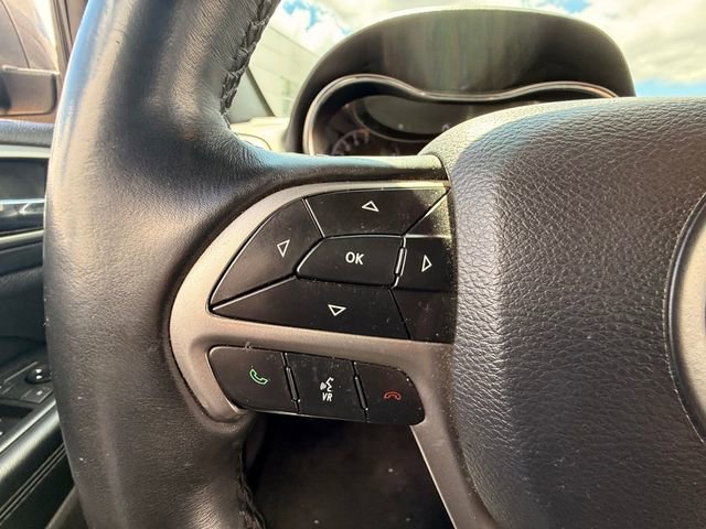 Used 2019 Jeep Grand Cherokee Altitude RWD image 9