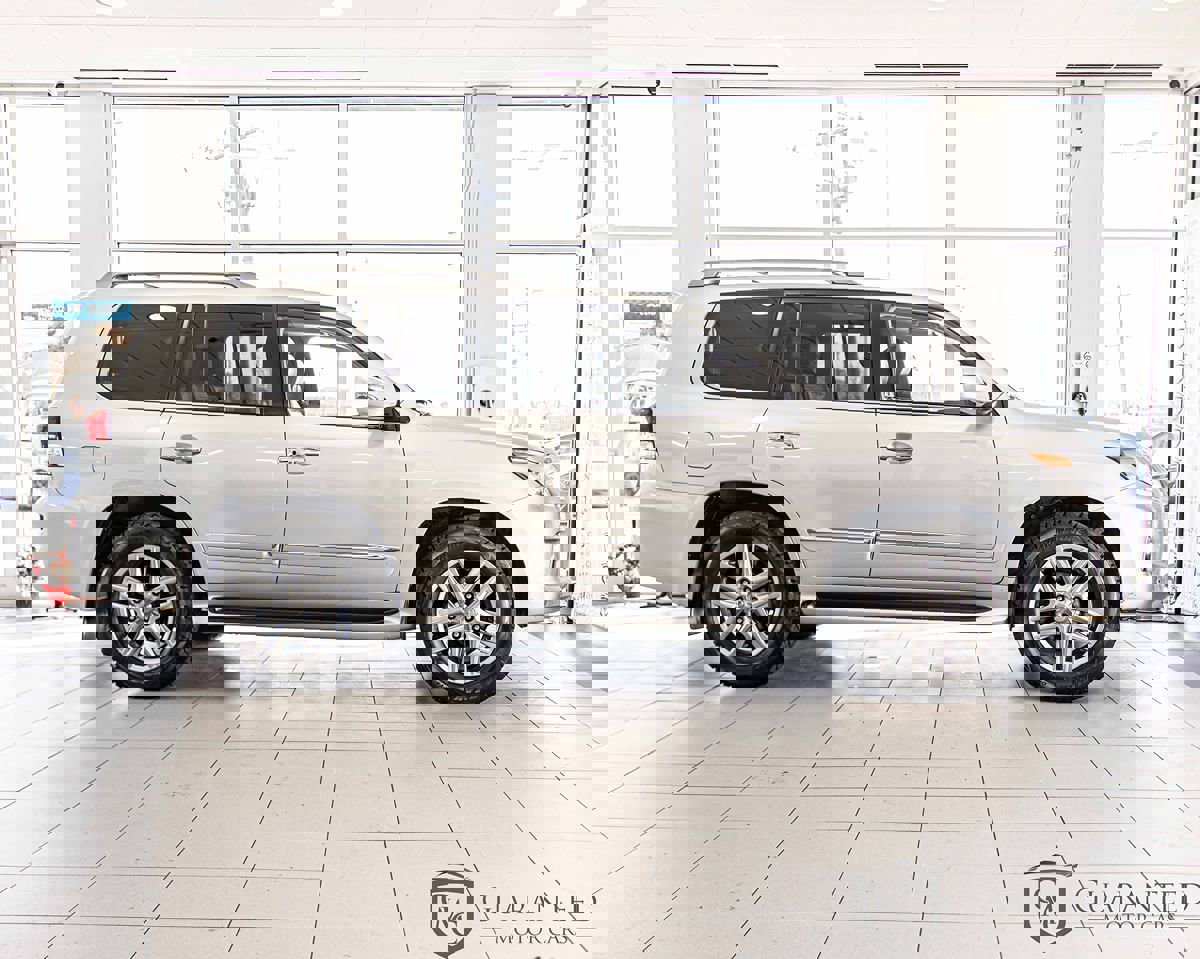 Used 2015 Lexus LX 570 4WD w/ Luxury Package image 9