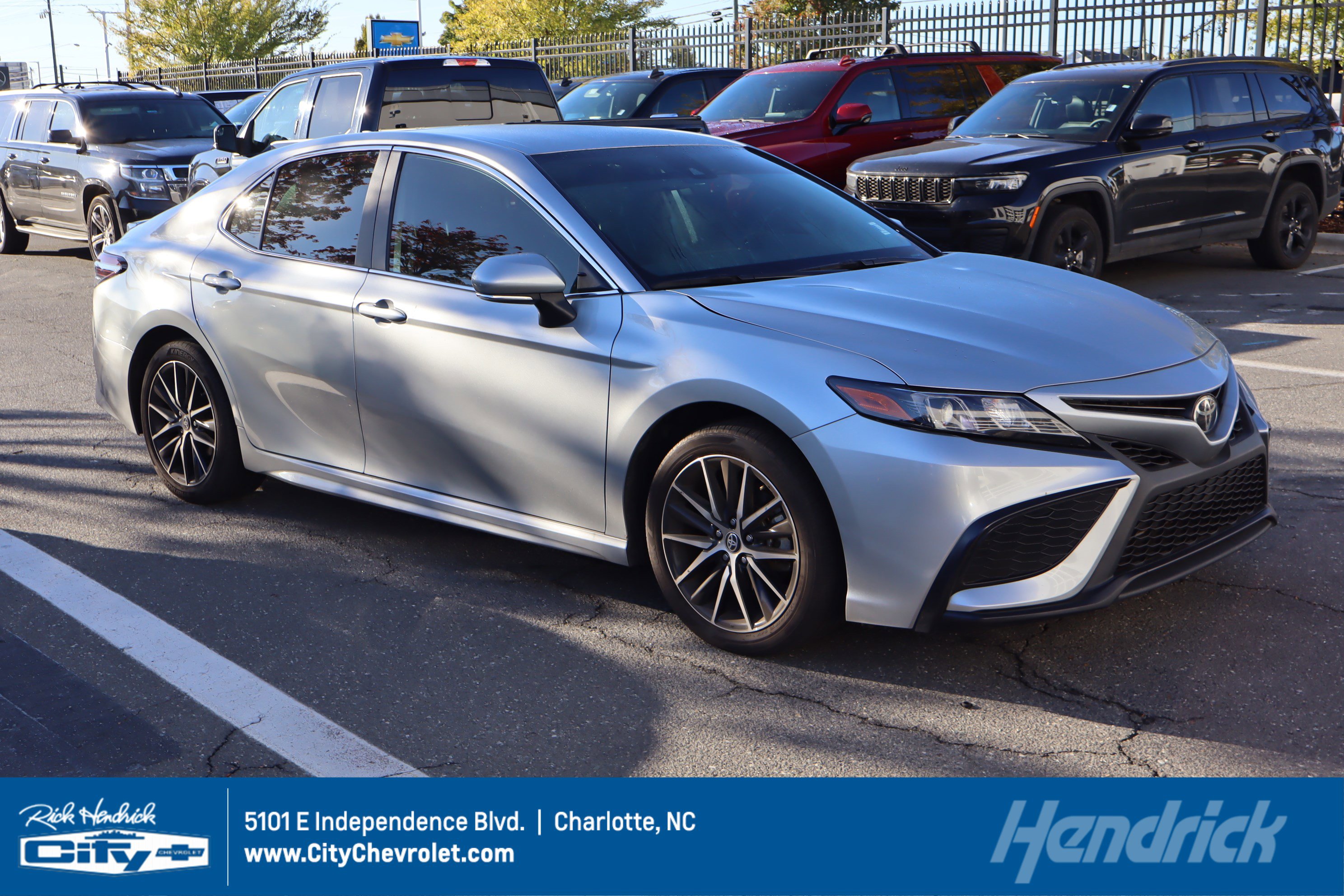 Used 2024 Toyota Camry SE