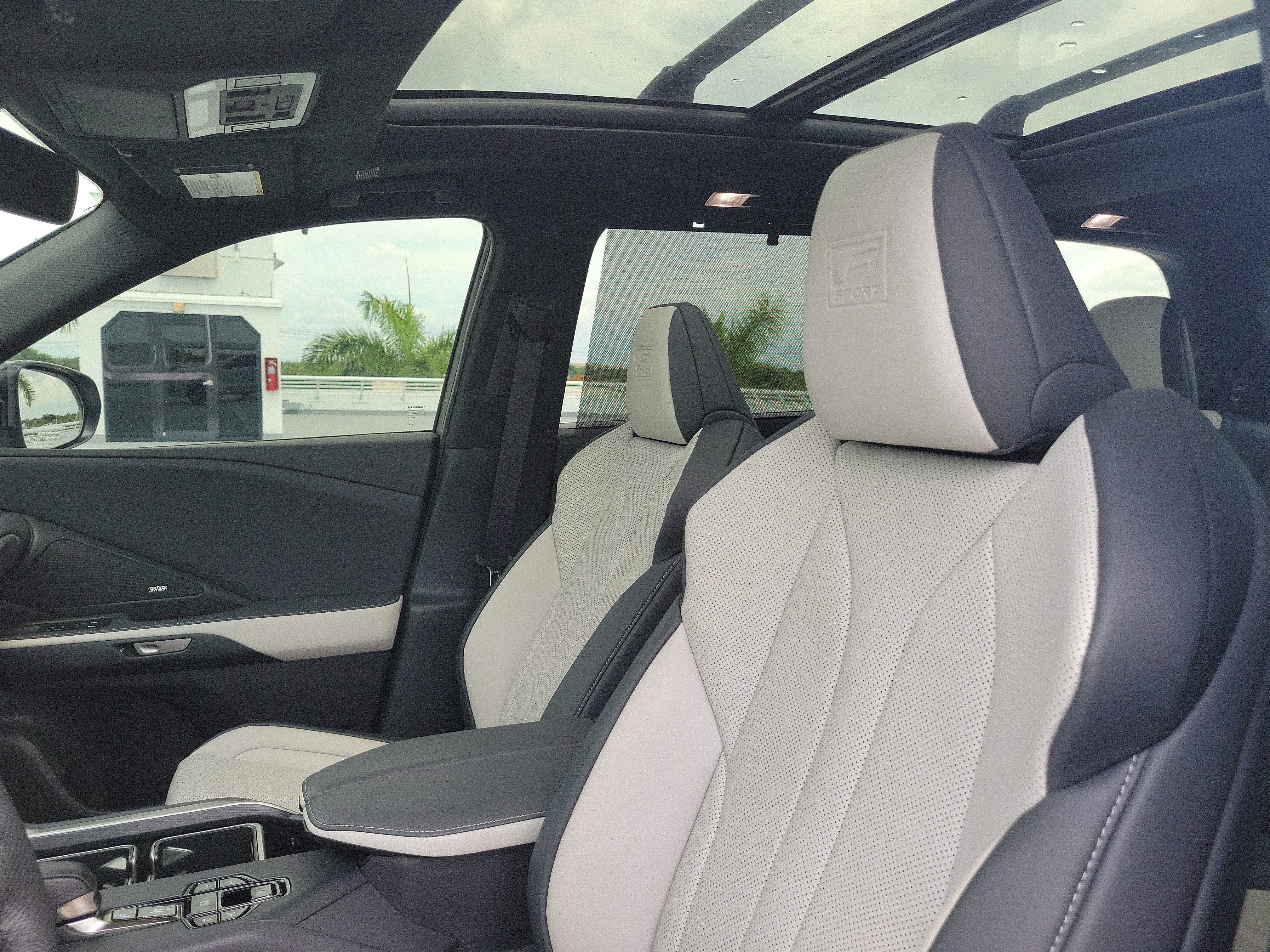Certified 2025 Lexus TX 350 AWD w/ Technology Package image 24