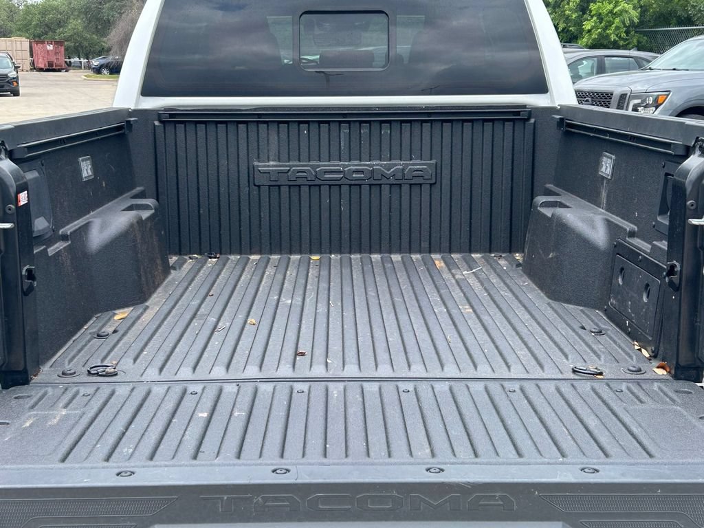 Certified 2025 Toyota Tacoma TRD Pro AWD/4WD image 15