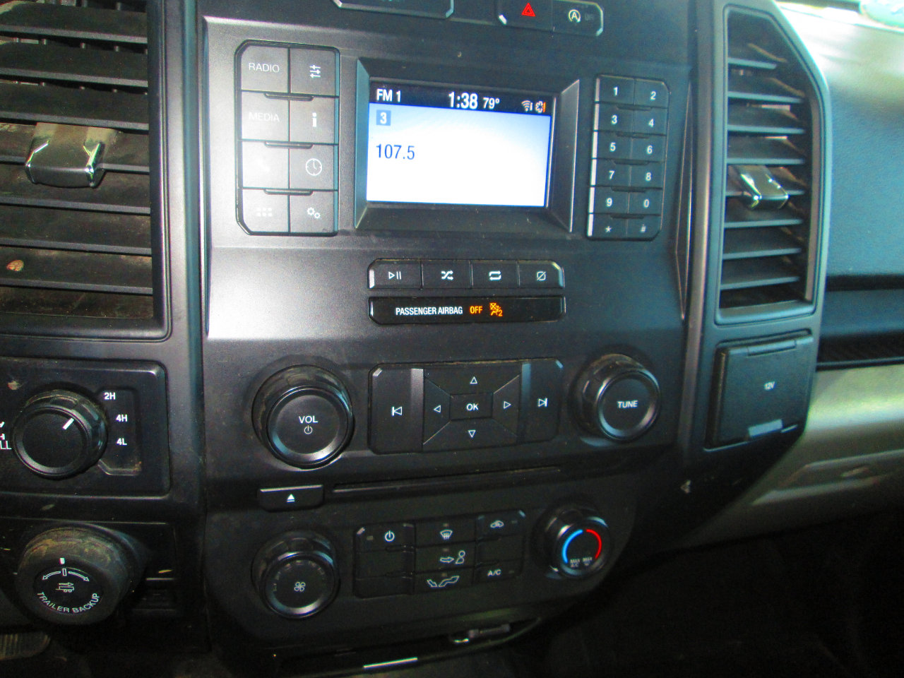 Used 2018 Ford F150 XL w/ Equipment Group 101A Mid image 18