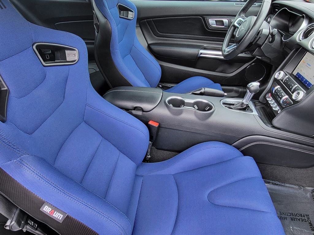 Used 2021 Ford Mustang GT Premium w/ Equipment Group 401A RWD image 5