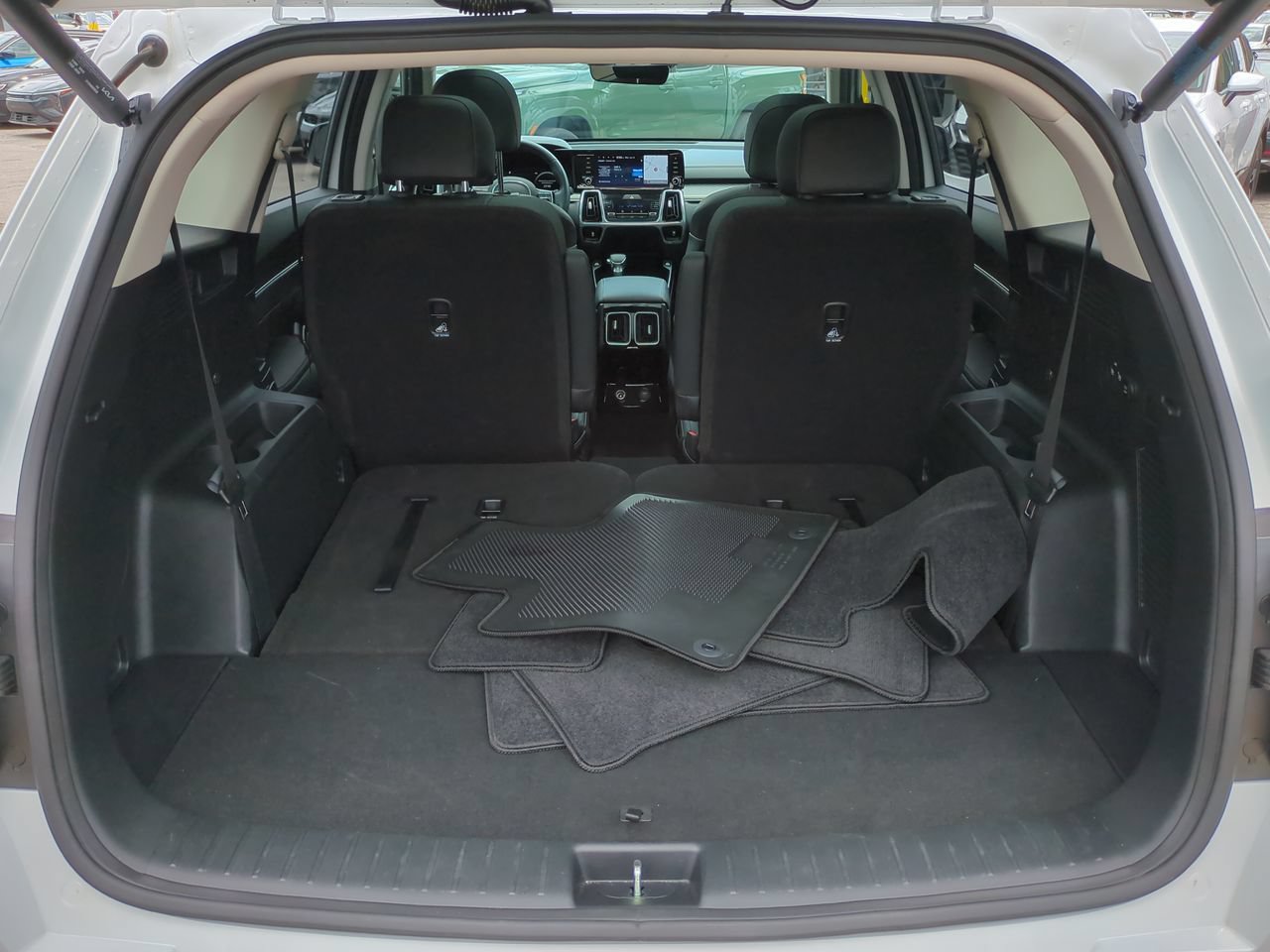 Certified 2023 Kia Sorento SX FWD image 13