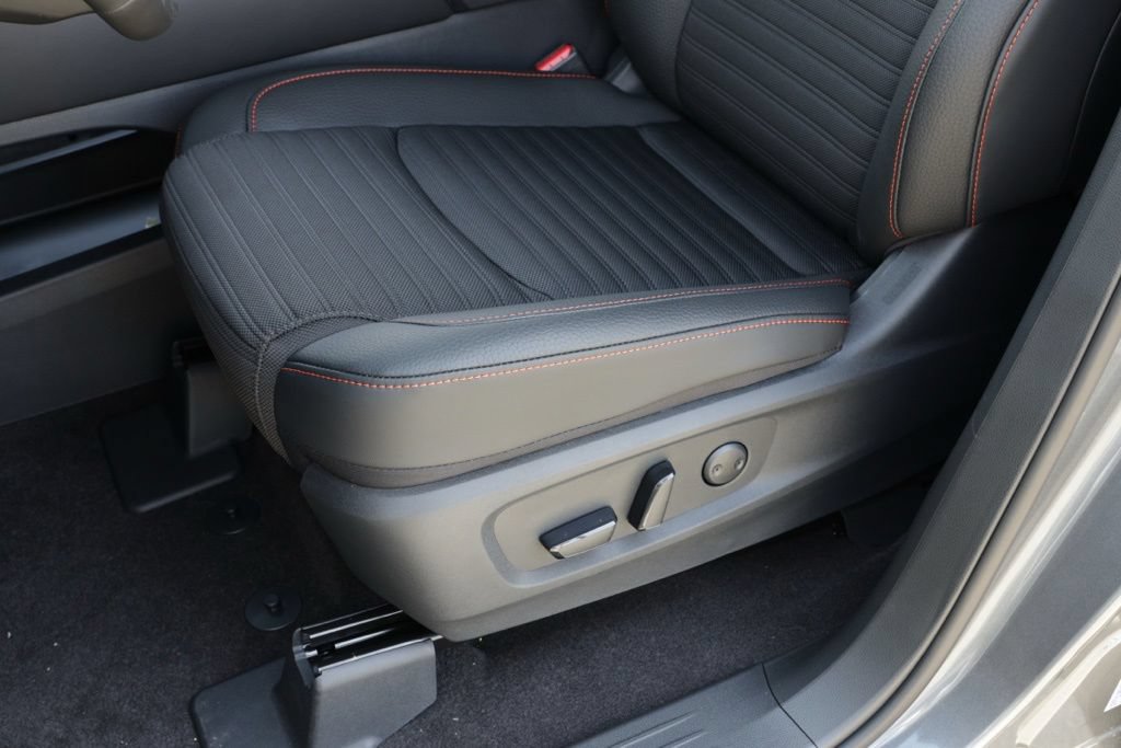 New 2026 Nissan Pathfinder Rock Creek AWD/4WD image 17