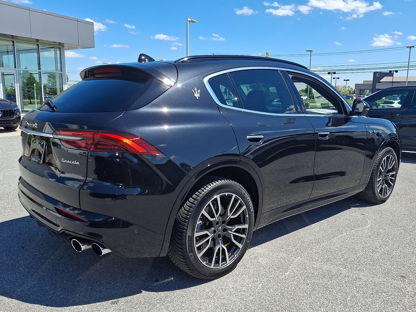 Certified 2025 Maserati Grecale GT AWD/4WD image 10