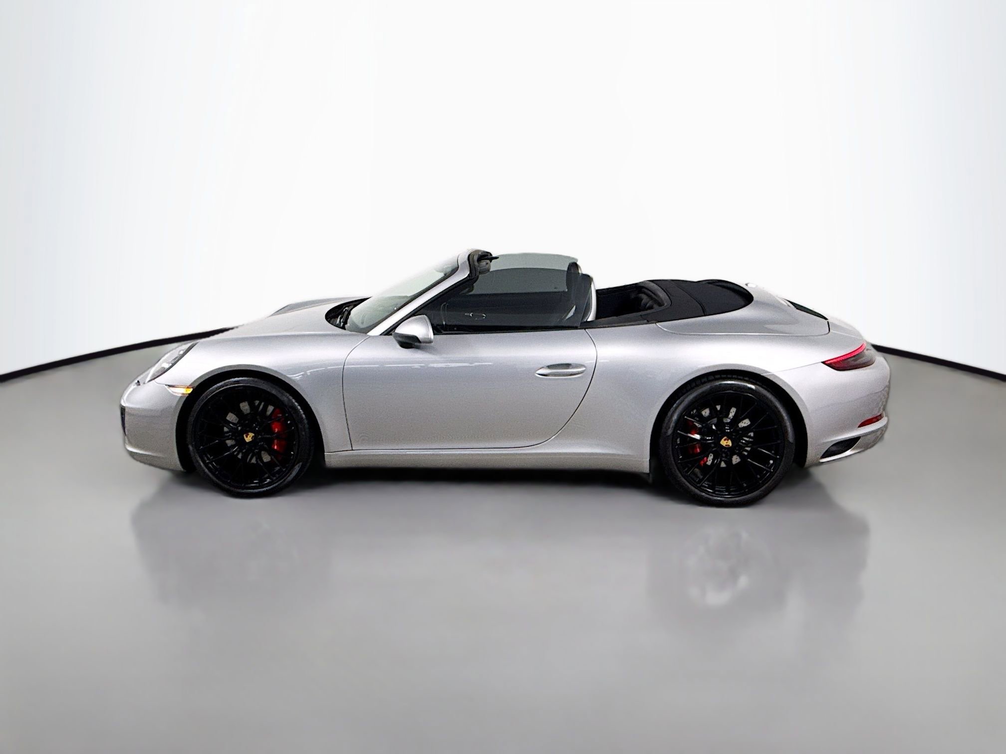 Certified 2017 Porsche 911 Carrera S RWD image 32
