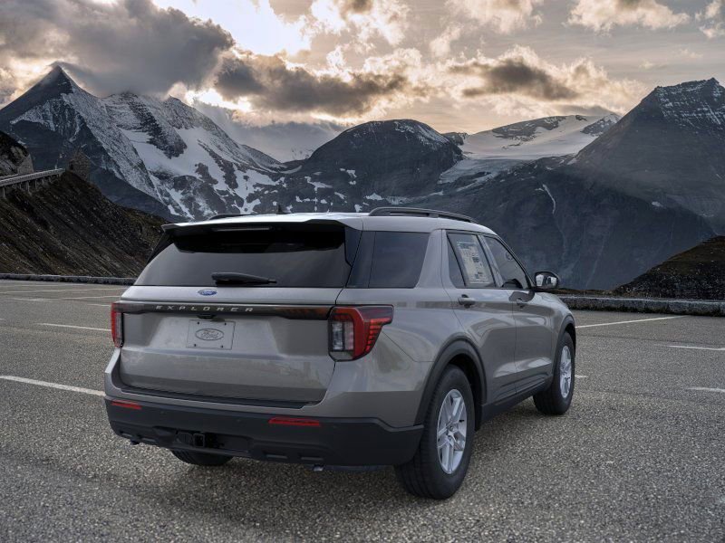 New 2026 Ford Explorer Active image 8
