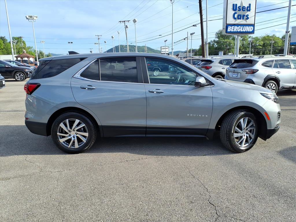 Used 2024 Chevrolet Equinox LT FWD image 3
