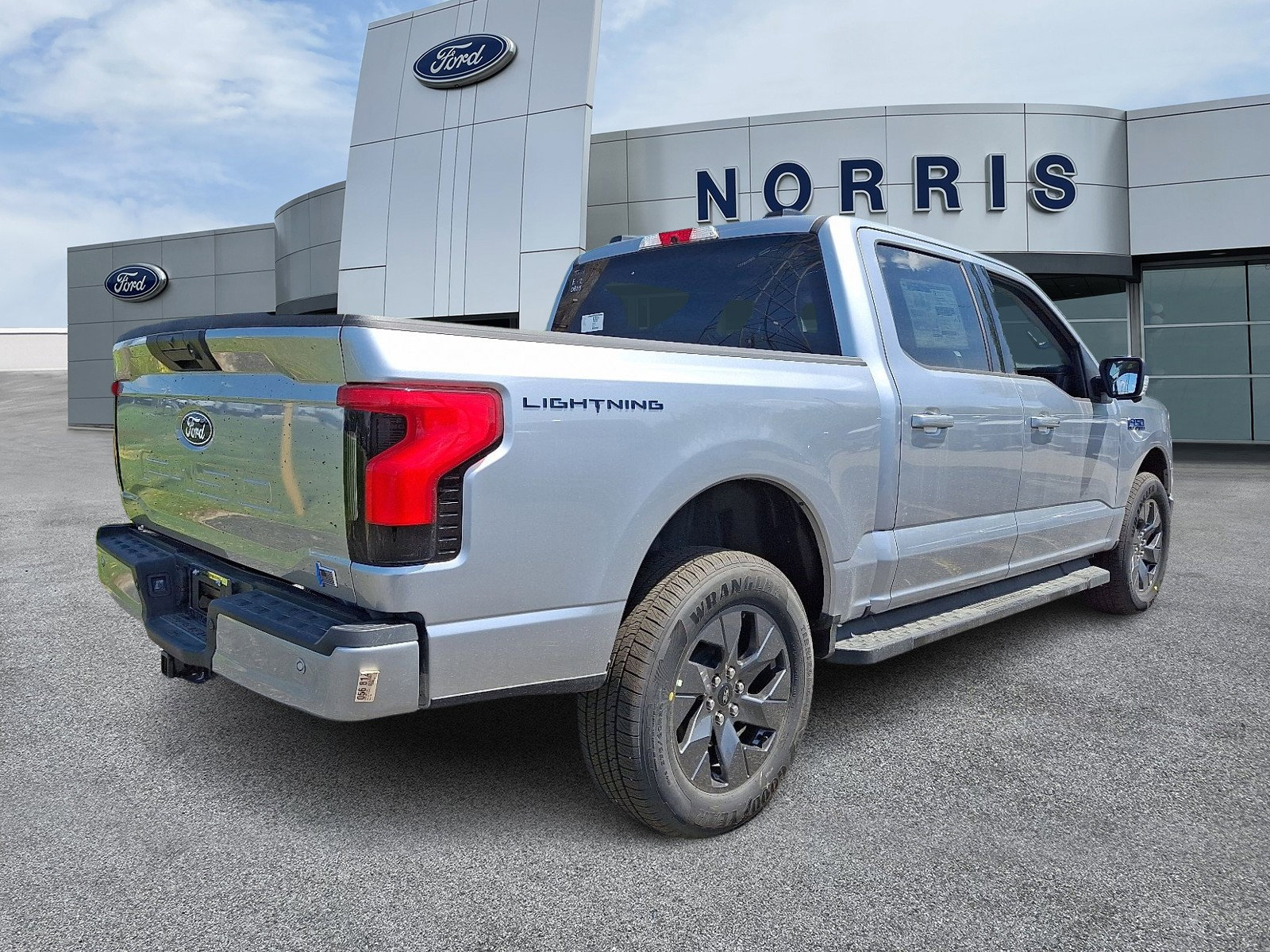 New 2025 Ford F150 Lightning Flash image 4