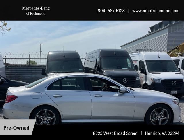 Used 2017 Mercedes-Benz E 300 4MATIC image 3