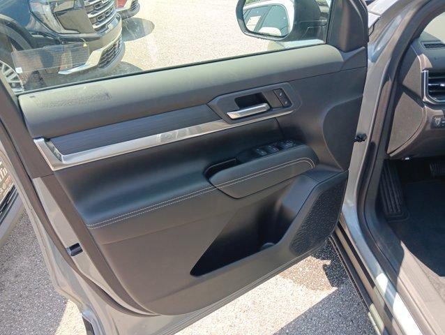 New 2027 GMC Terrain Elevation FWD image 8
