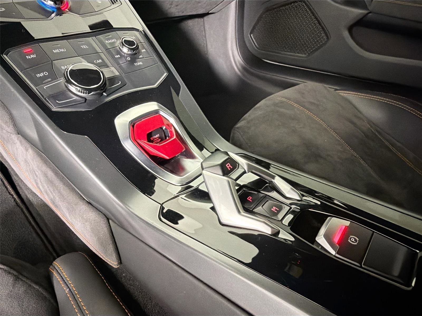 Used 2015 Lamborghini Huracan LP 610-4 AWD/4WD image 29