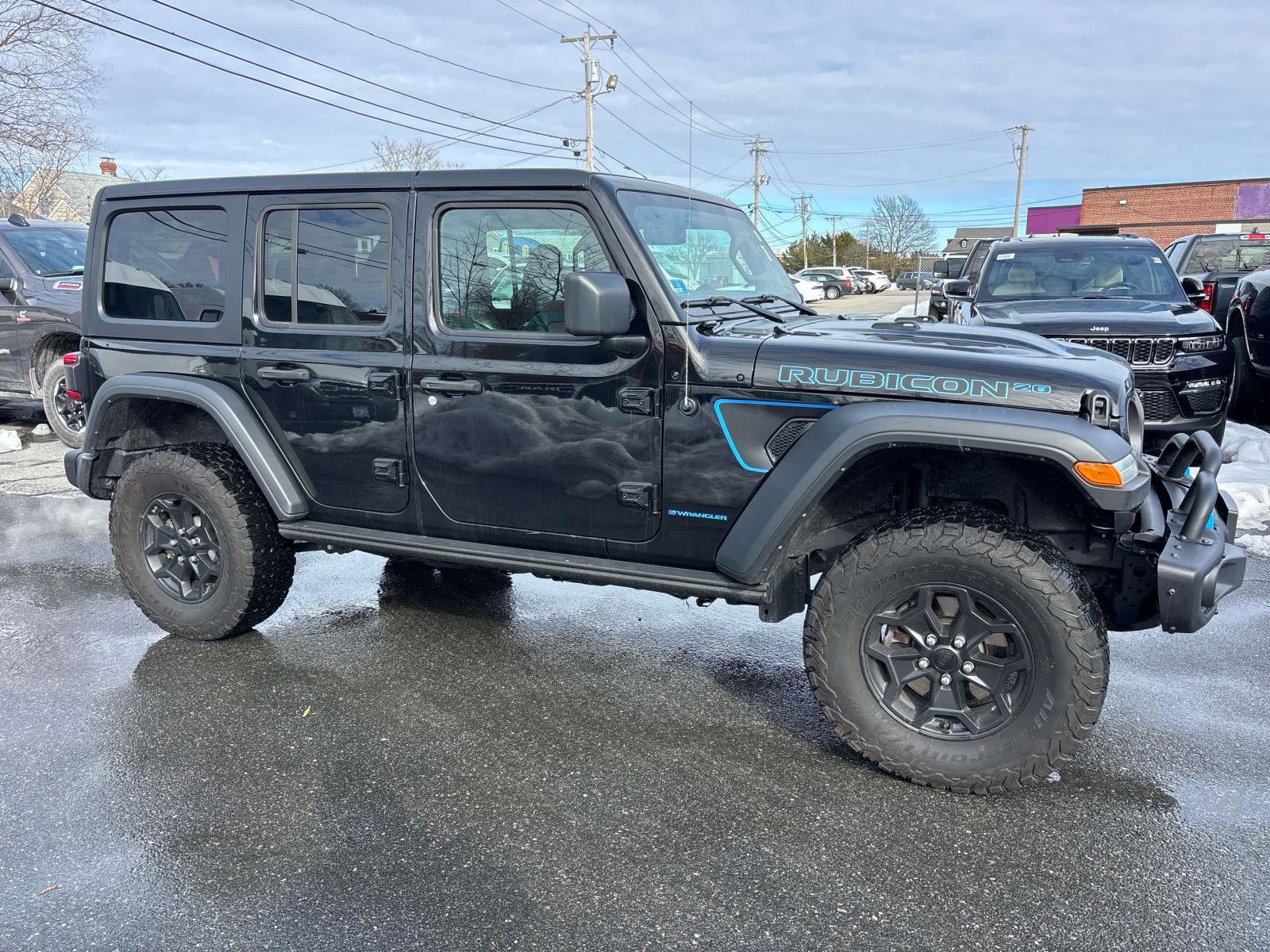 Certified 2023 Jeep Wrangler Unlimited Rubicon 4xe image 6