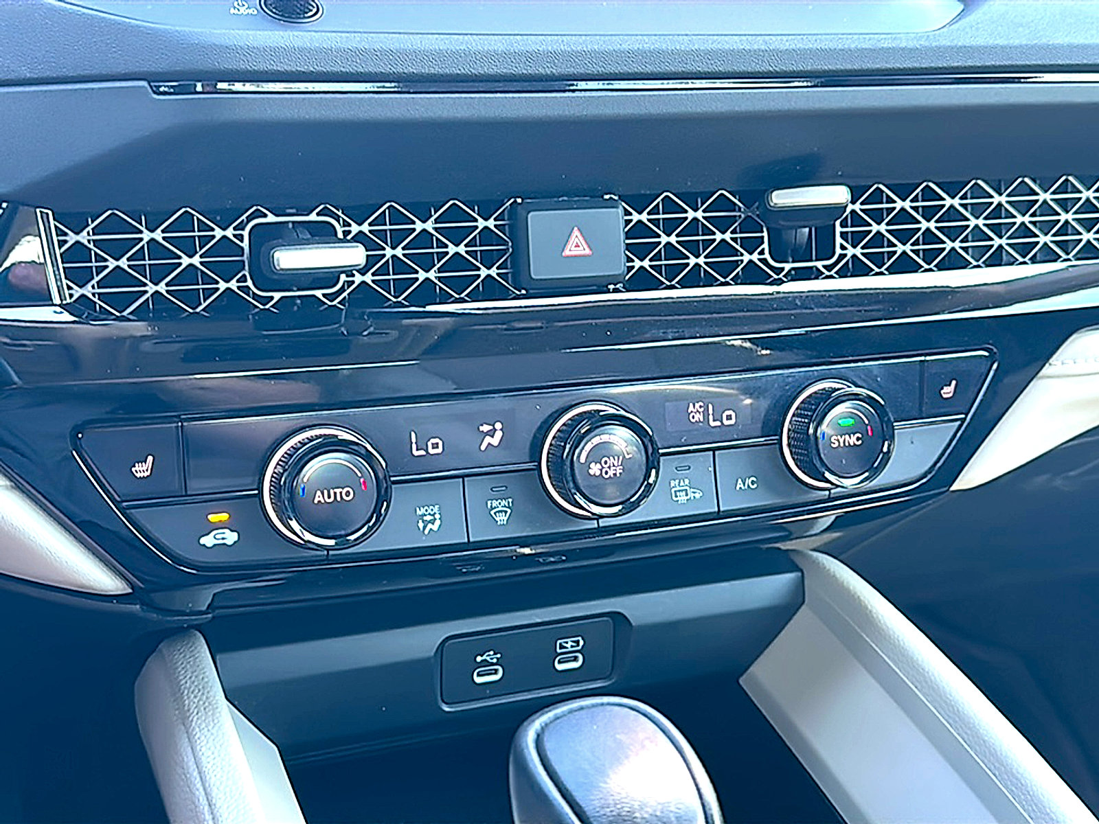 Used 2023 Honda Accord EX-L image 33