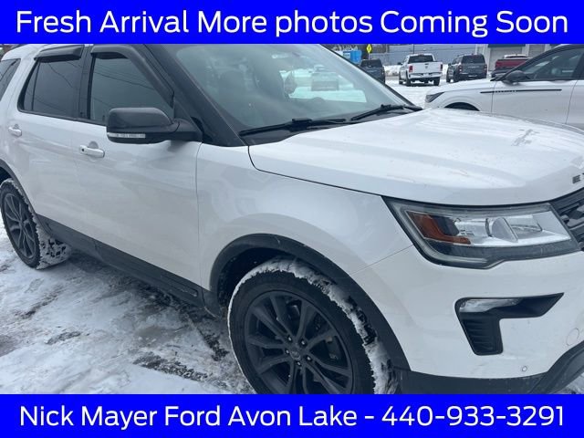 Used 2018 Ford Explorer XLT w/ Equipment Group 202A image 8