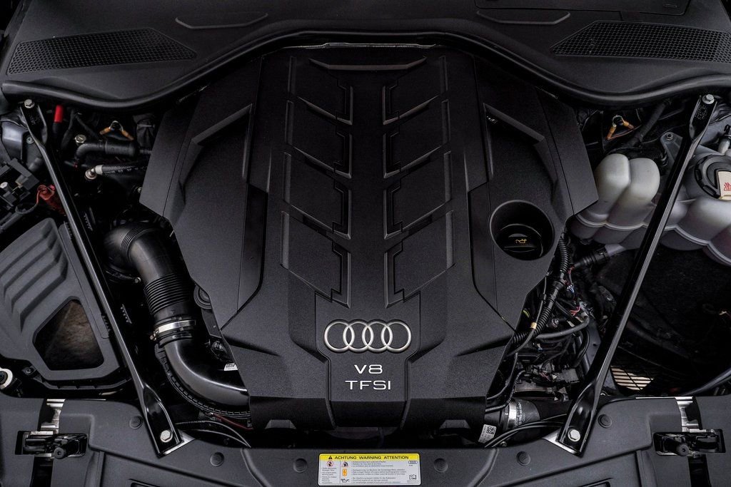 Used 2020 Audi A8 L 4.0T w/ Sport Plus Package image 30