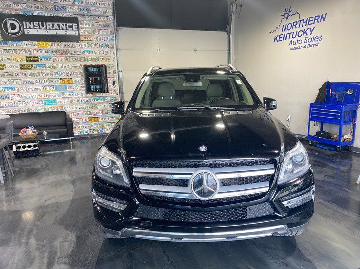 Used 2014 Mercedes-Benz GL 450 4MATIC image 3