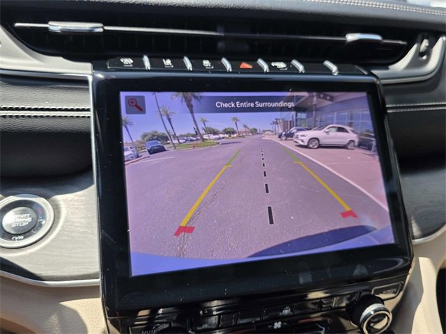 Used 2024 Jeep Grand Cherokee Limited w/ Black Appearance Package image 20