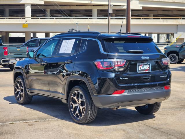 Used 2025 Jeep Compass Limited image 5