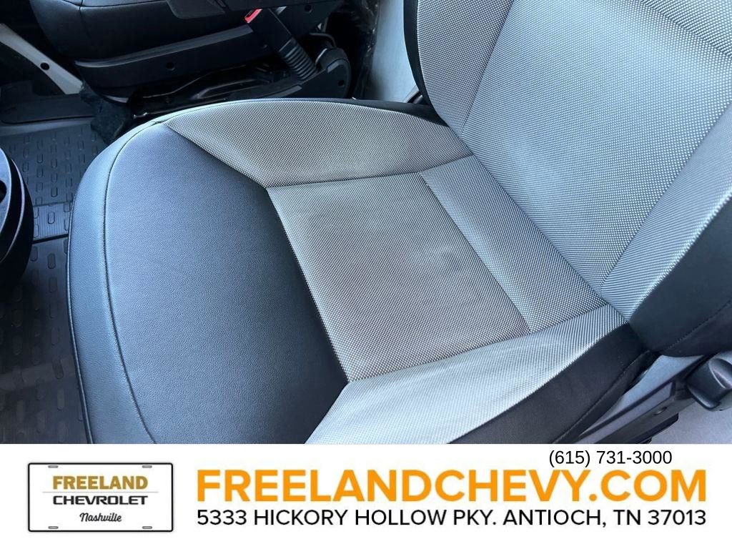 Used 2024 RAM ProMaster 2500 w/ Convenience Group image 28