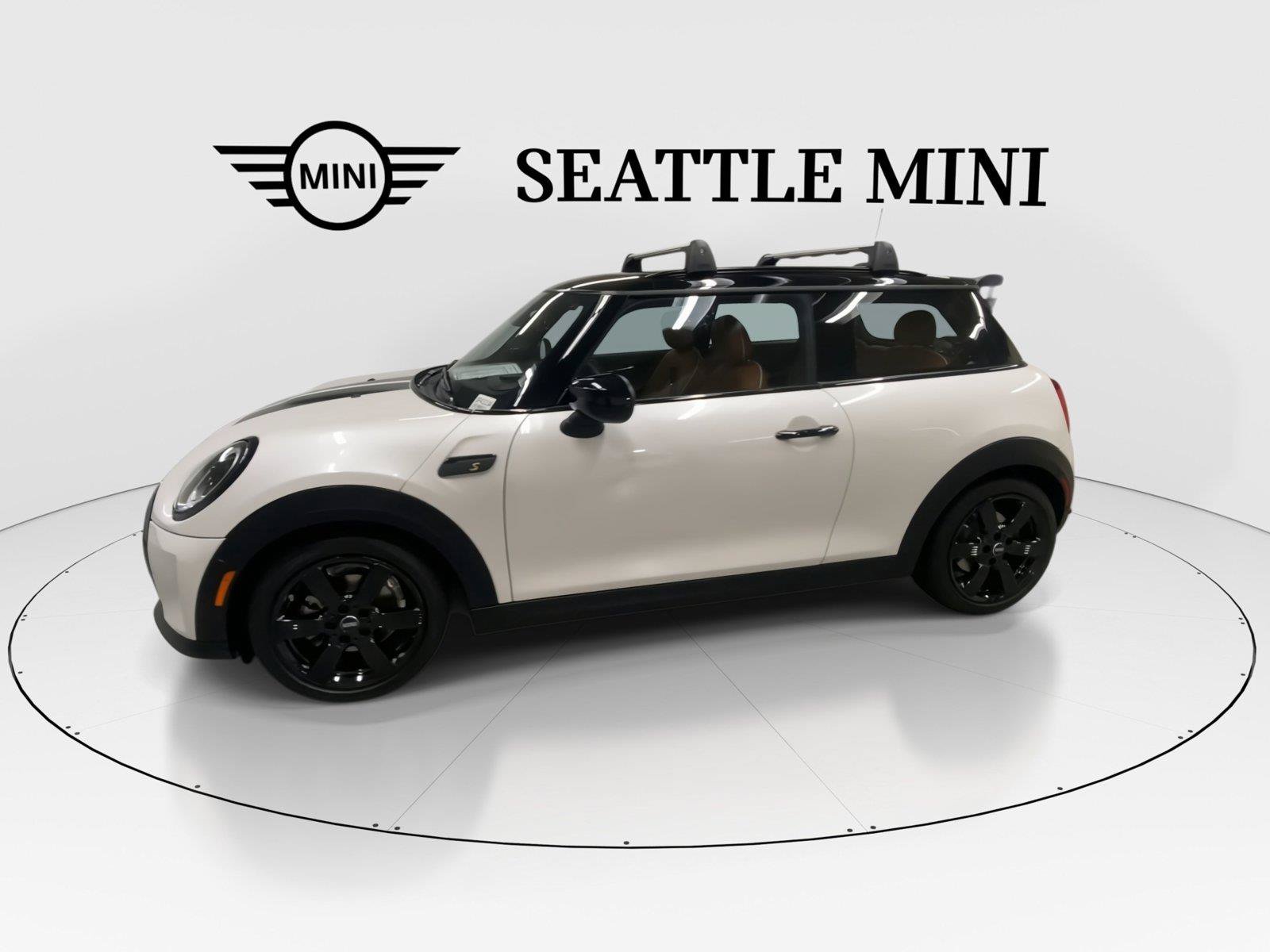Used 2023 MINI Cooper SE FWD image 6