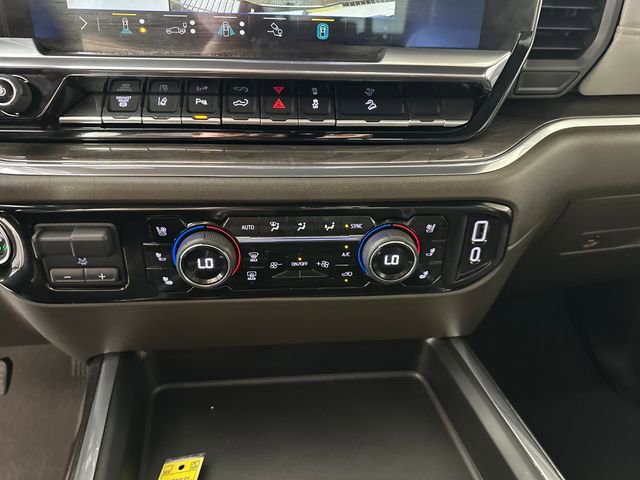 Used 2024 Chevrolet Silverado 2500 LTZ w/ LTZ Premium Package AWD/4WD image 23