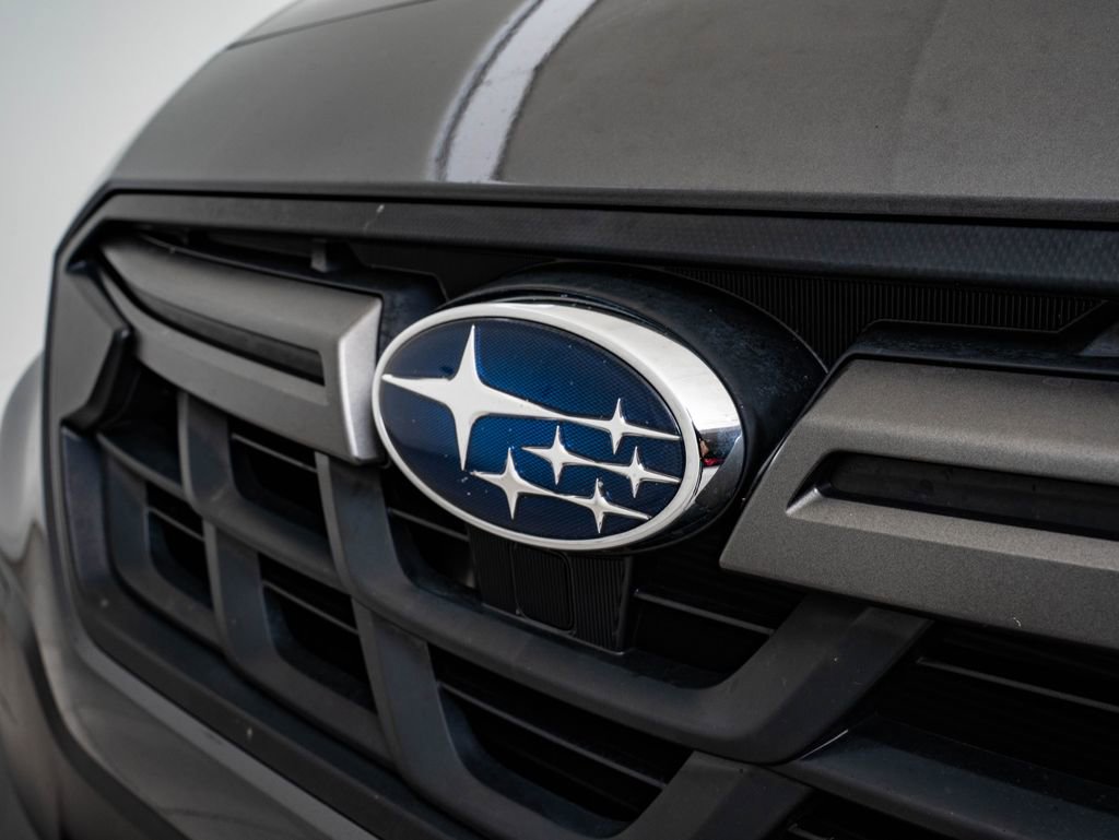 Used 2023 Subaru Crosstrek 2.5i Sport AWD/4WD image 3