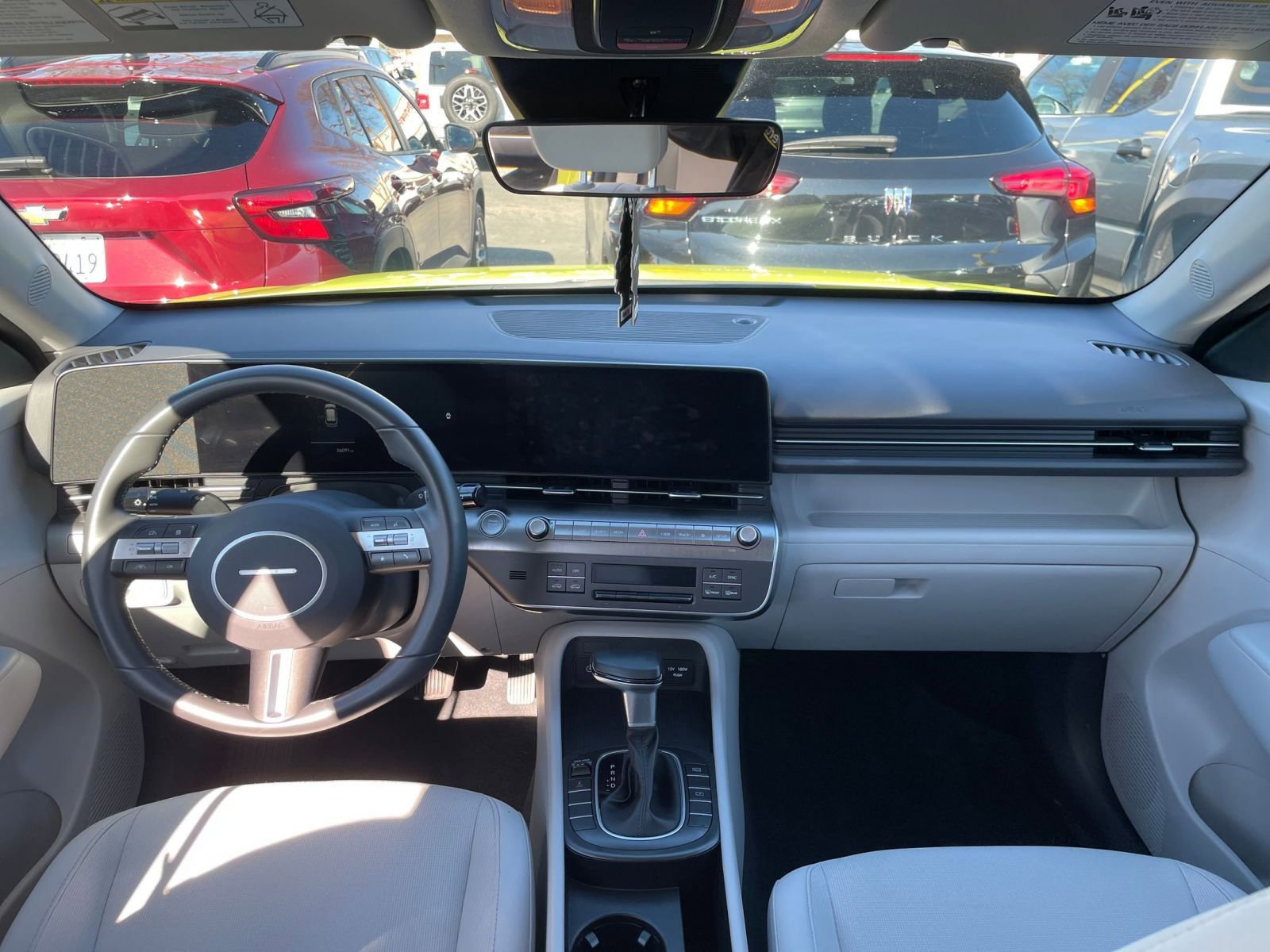 Used 2025 Hyundai Kona SEL image 33