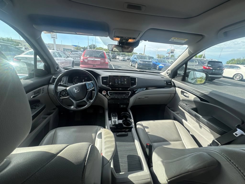 Used 2019 Honda Pilot Touring image 10
