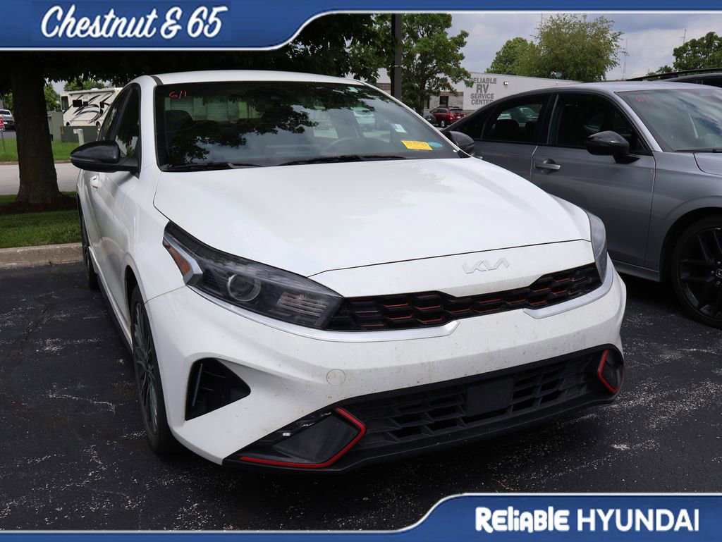 Used 2024 Kia Forte GT-Line FWD image 3