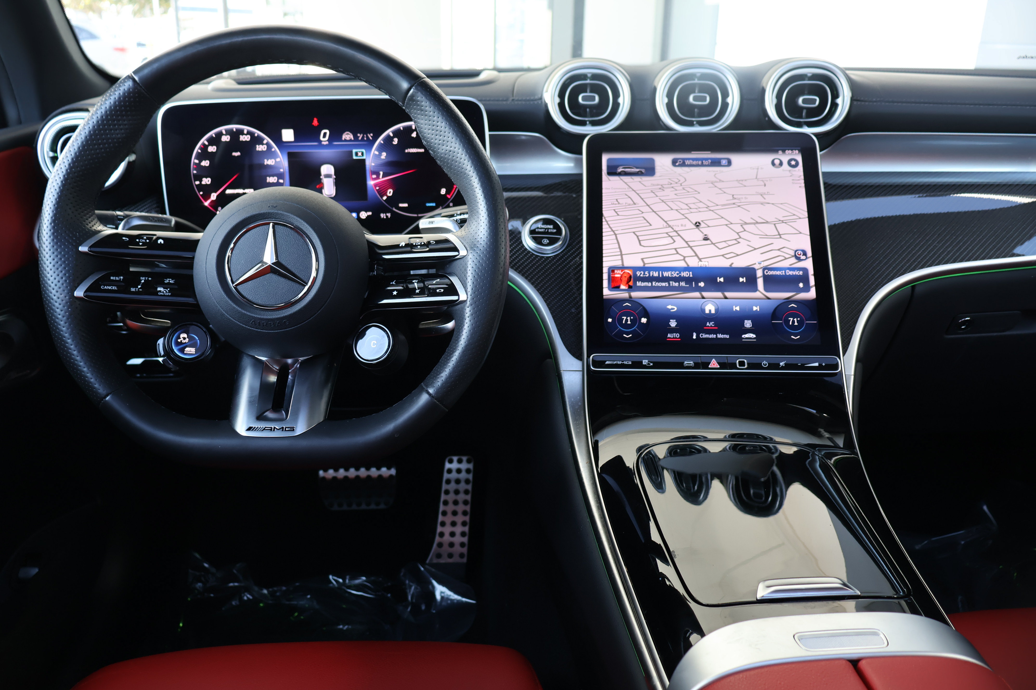 Certified 2024 Mercedes-Benz GLC 43 AMG 4MATIC image 21