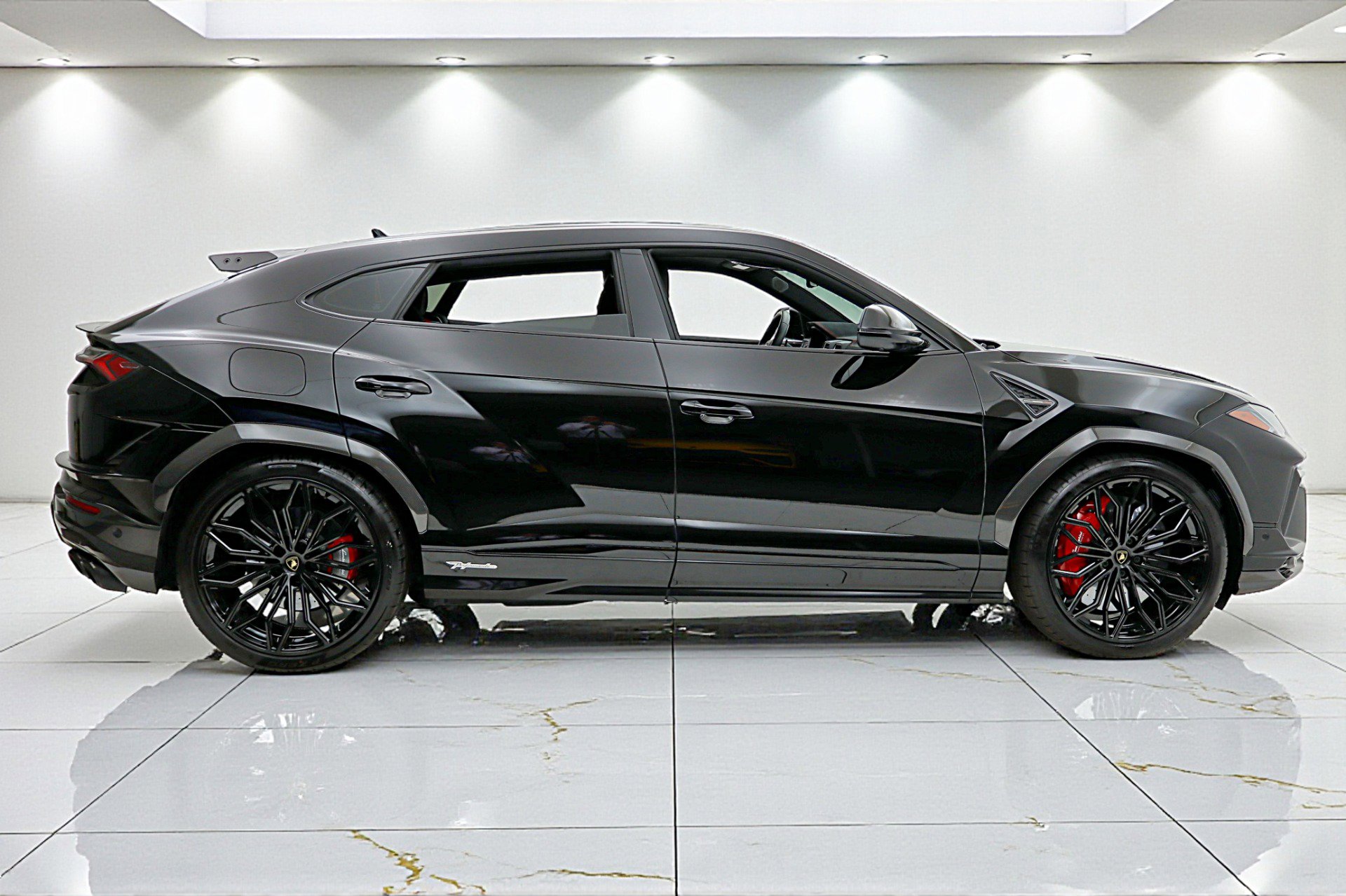 Used 2024 Lamborghini Urus Performante image 21